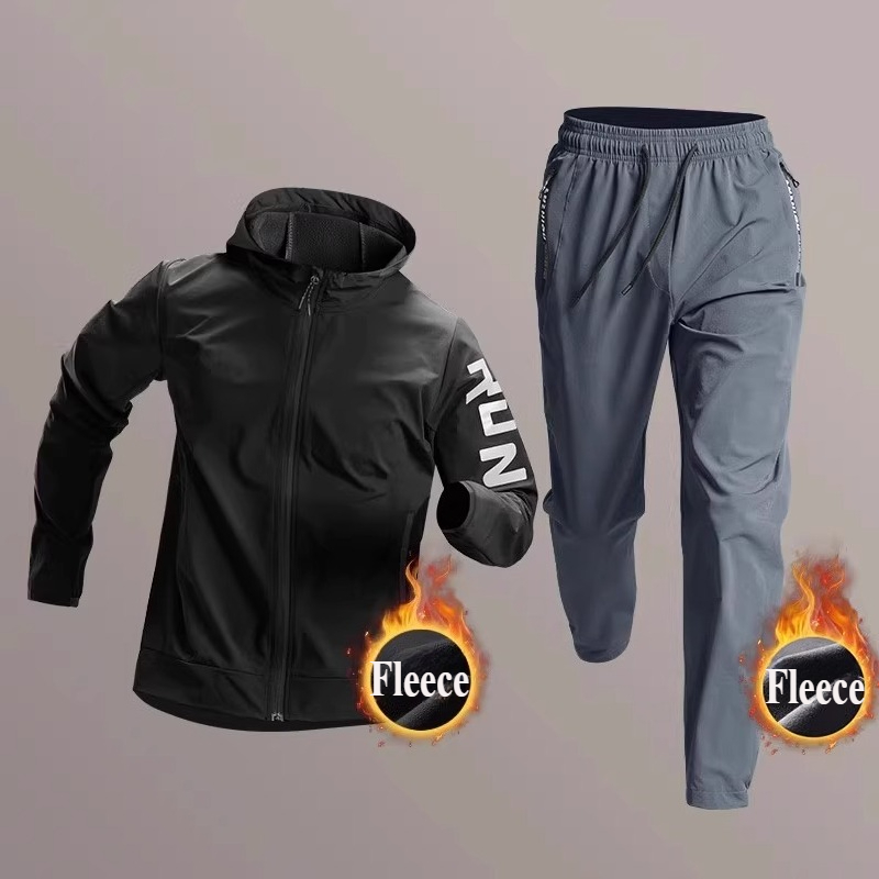 Set Sportivo in Pile Caldo da  - Running Gear Outfit recensione e prezzo