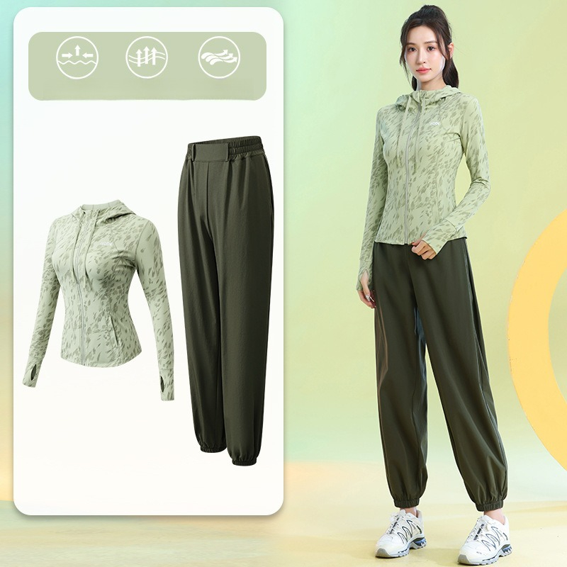 Completo Sportivo da Donna, Fe - Running Gear Usa recensione e prezzo