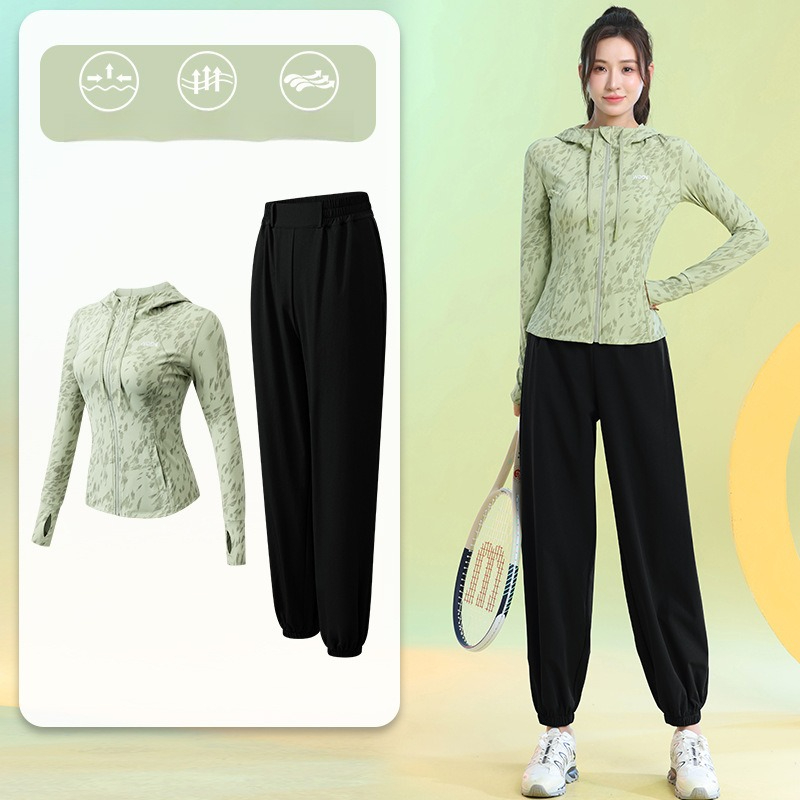 Completo Sportivo da Donna, Fe - Running Gear Usa recensione e prezzo